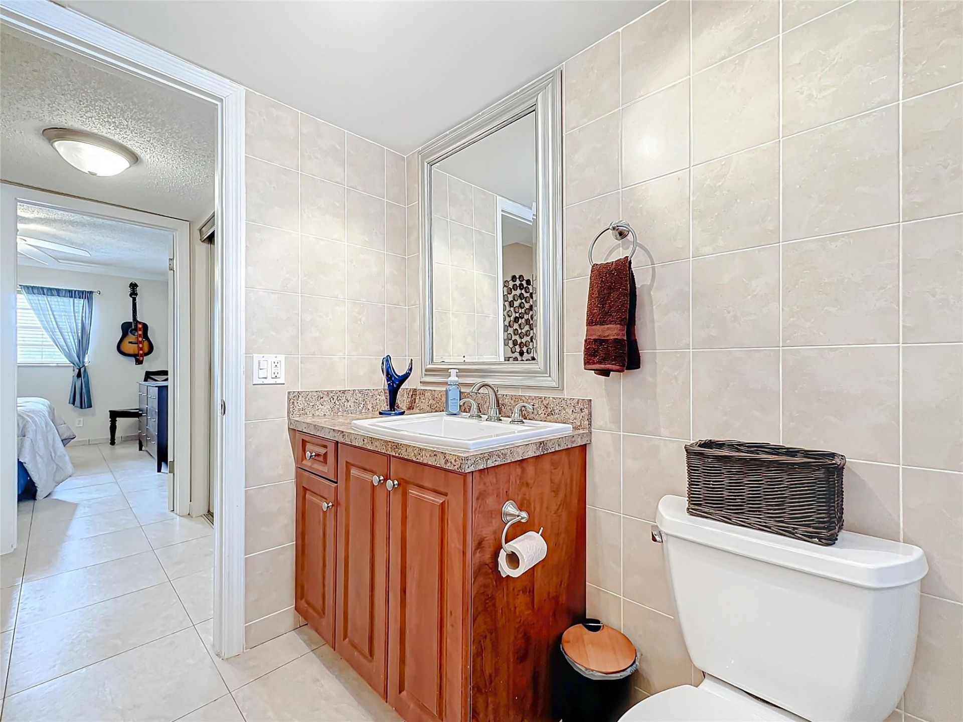 4270 NW 40th Street, Unit 208, Lauderdale Lakes, FL 33319 Photo