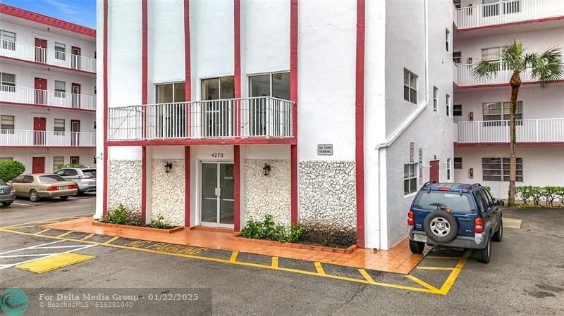 4270 NW 40th Street, Unit 208, Lauderdale Lakes, FL 33319 Photo