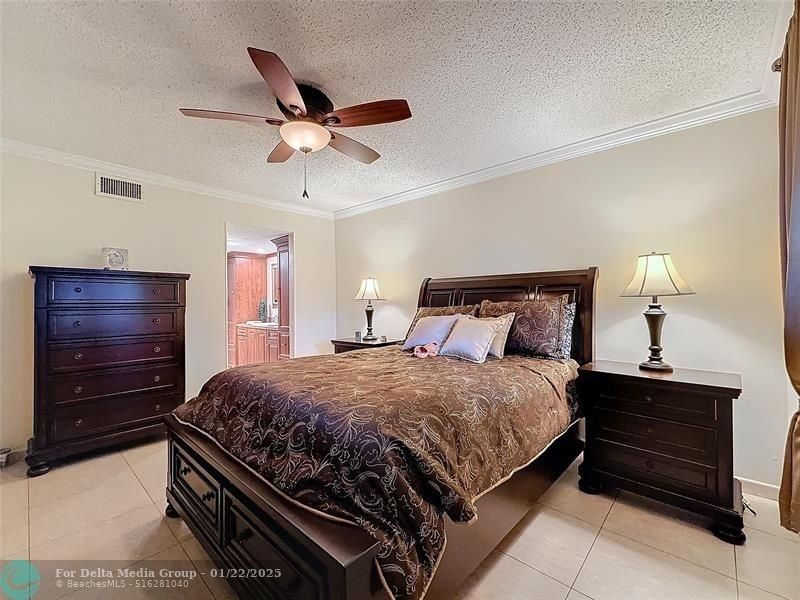 4270 NW 40th Street, Unit 208, Lauderdale Lakes, FL 33319 Photo