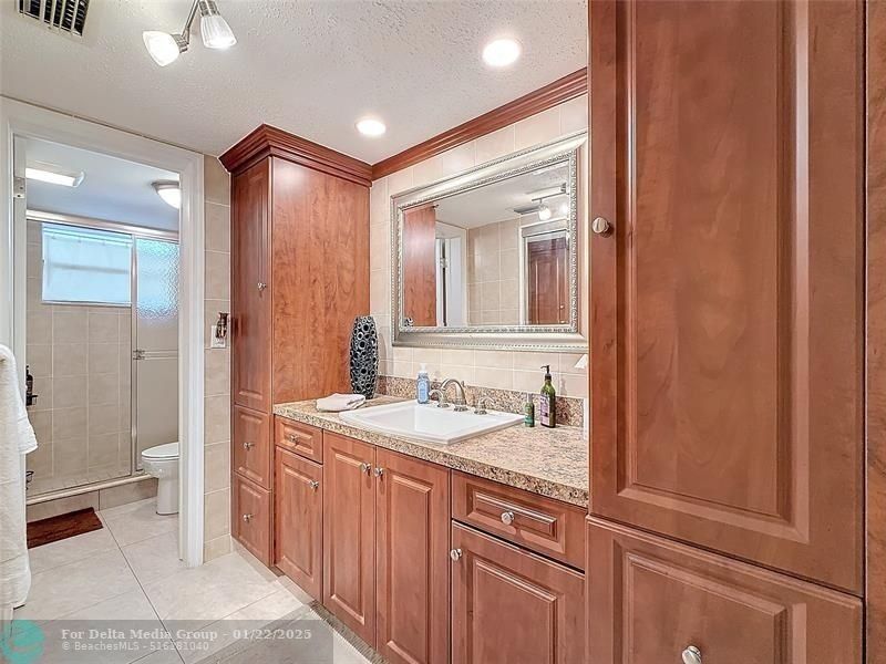 4270 NW 40th Street, Unit 208, Lauderdale Lakes, FL 33319 Photo