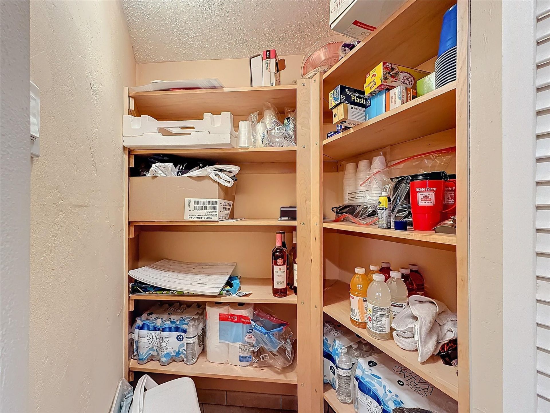 4270 NW 40th Street, Unit 208, Lauderdale Lakes, FL 33319 Photo