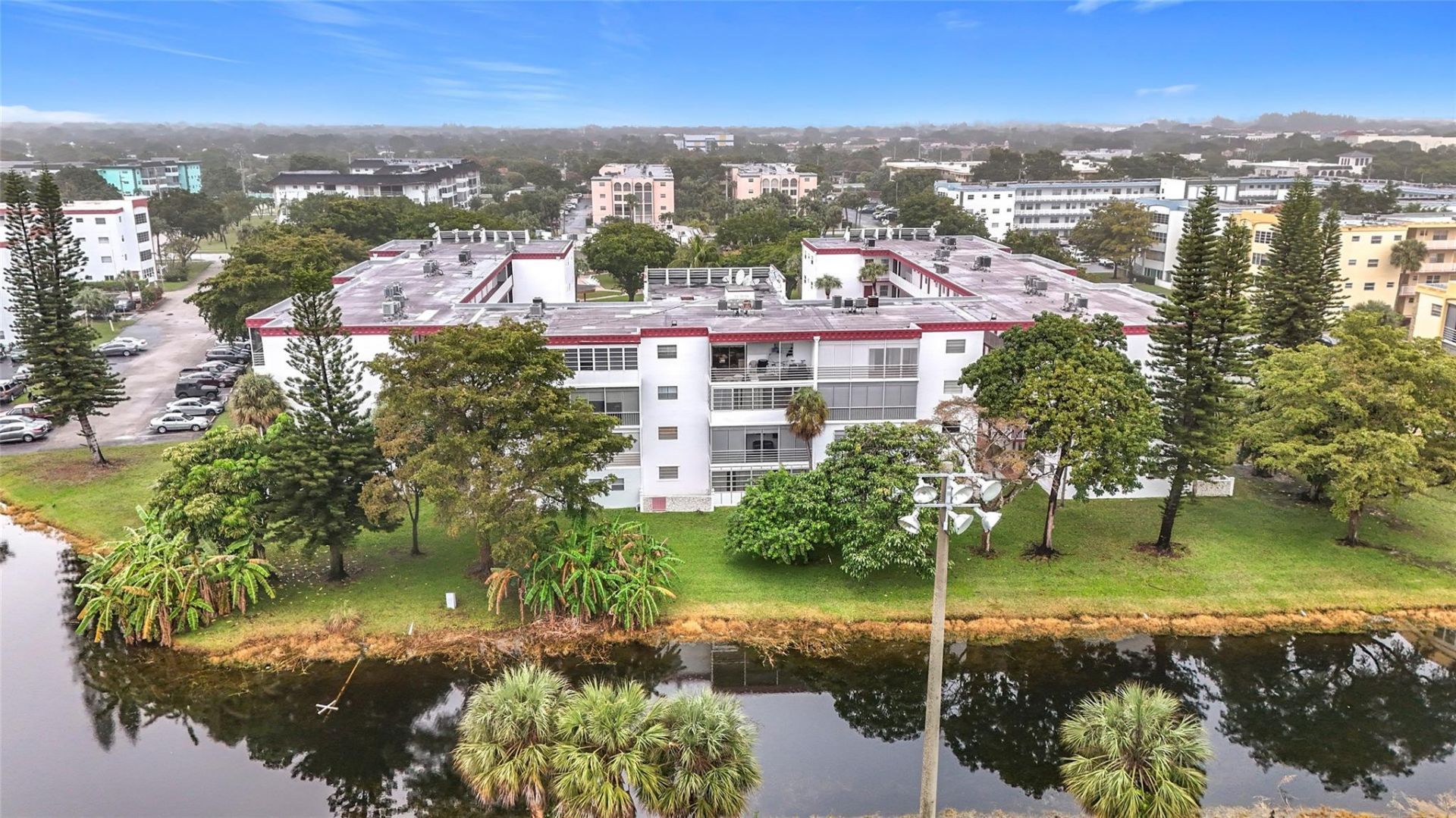 4270 NW 40th Street, Unit 208, Lauderdale Lakes, FL 33319 Photo