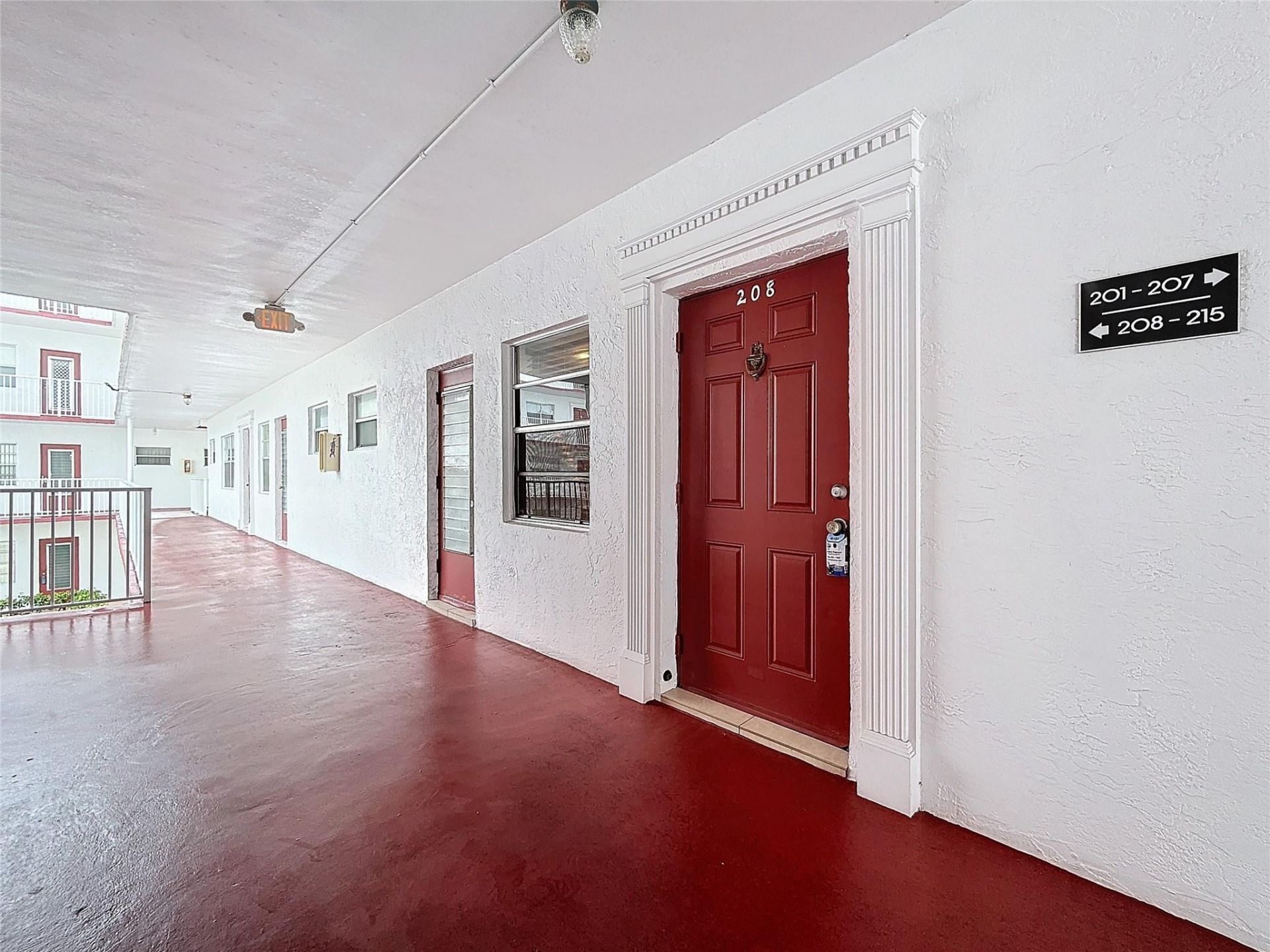 4270 NW 40th Street, Unit 208, Lauderdale Lakes, FL 33319 Photo