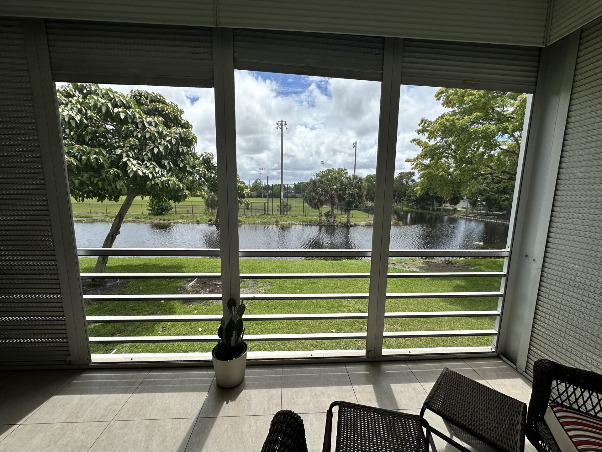 4270 NW 40th Street, Unit 208, Lauderdale Lakes, FL 33319 Photo