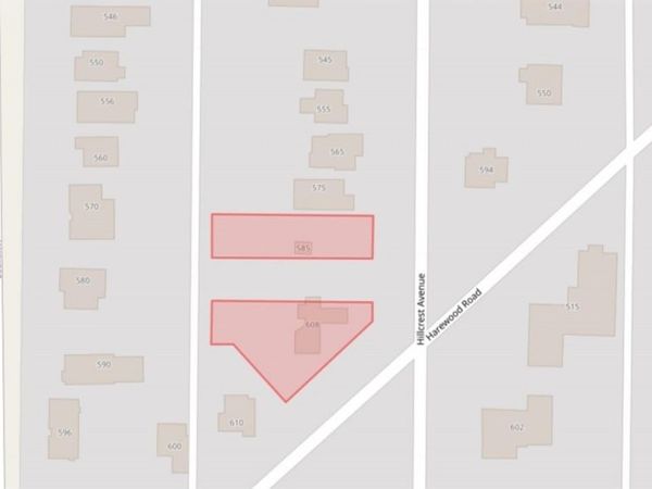 585 Hillcrest Ave, Nanaimo, BC V9R 3M6