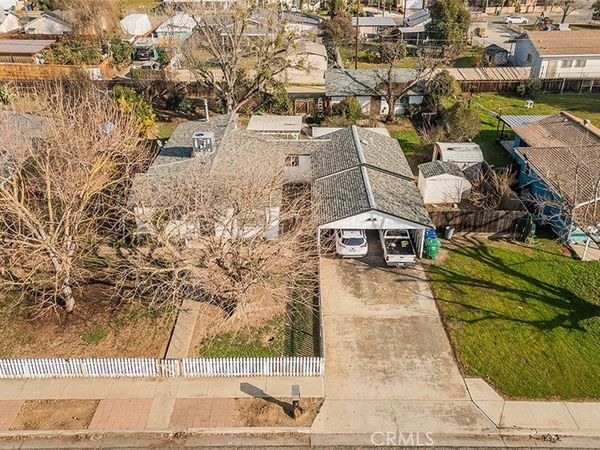 836 12th Street, Orange Cove, CA 93646