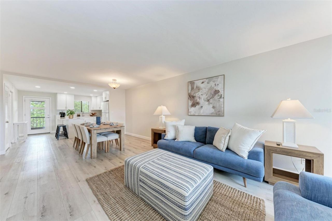 350 S Polk Drive, Unit 303, Sarasota, FL 34236 Photo