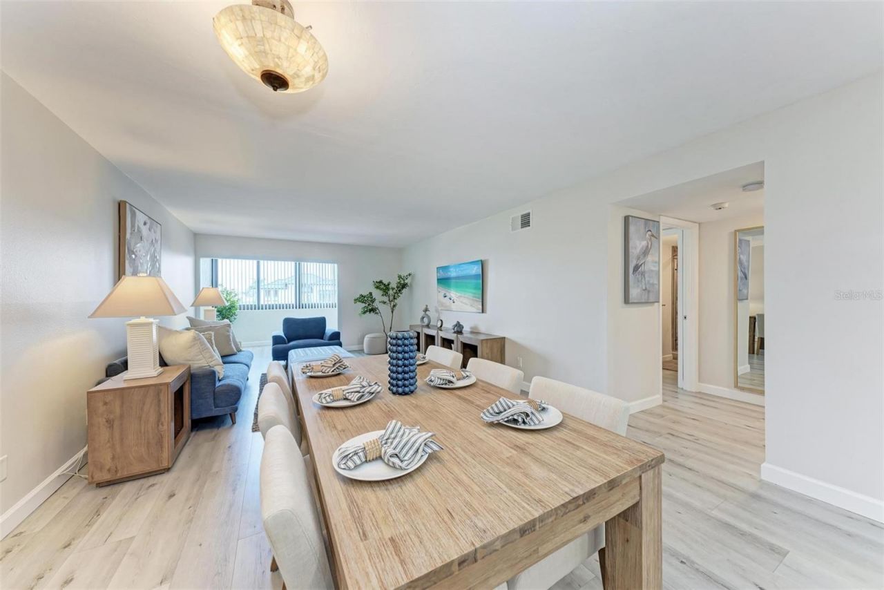 350 S Polk Drive, Unit 303, Sarasota, FL 34236 Photo