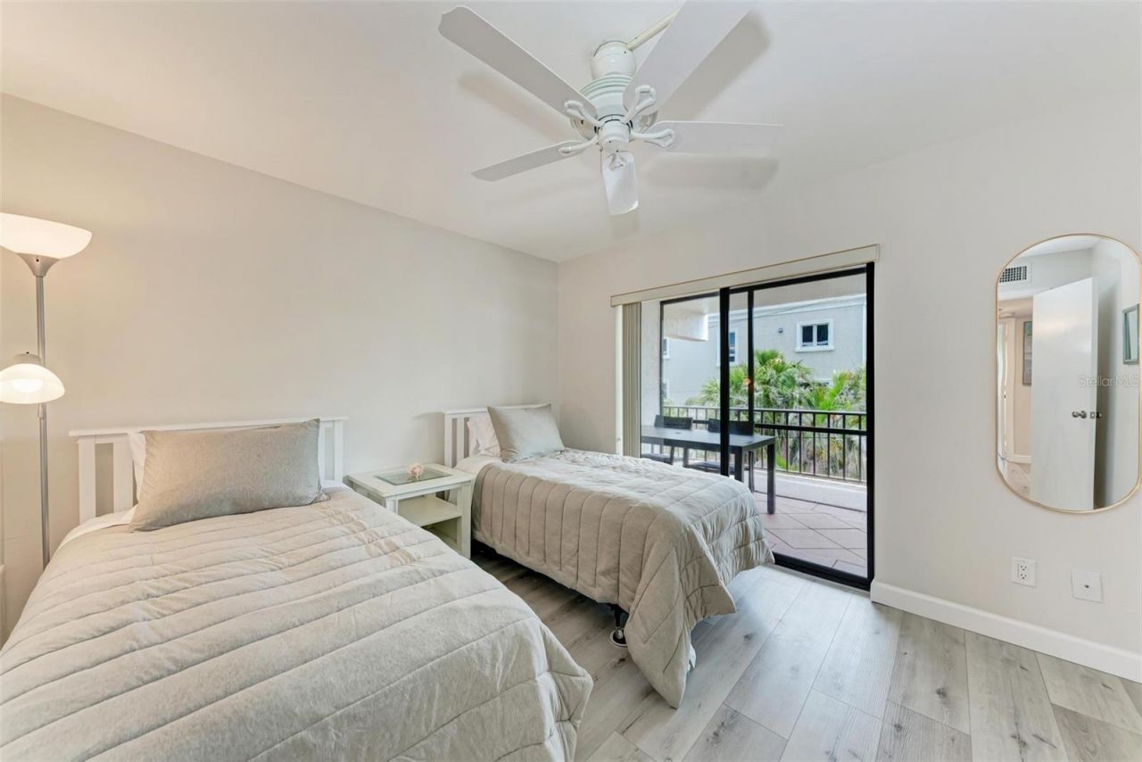 350 S Polk Drive, Unit 303, Sarasota, FL 34236 Photo