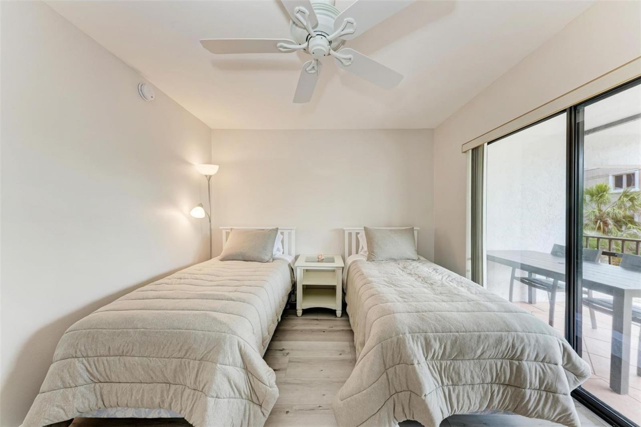 350 S Polk Drive, Unit 303, Sarasota, FL 34236 Photo