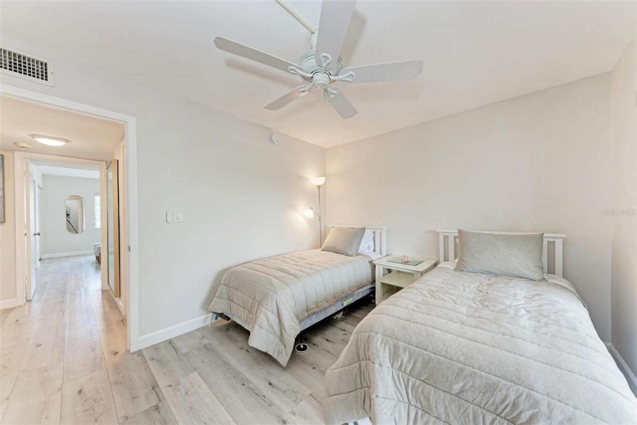 350 S Polk Drive, Unit 303, Sarasota, FL 34236 Photo