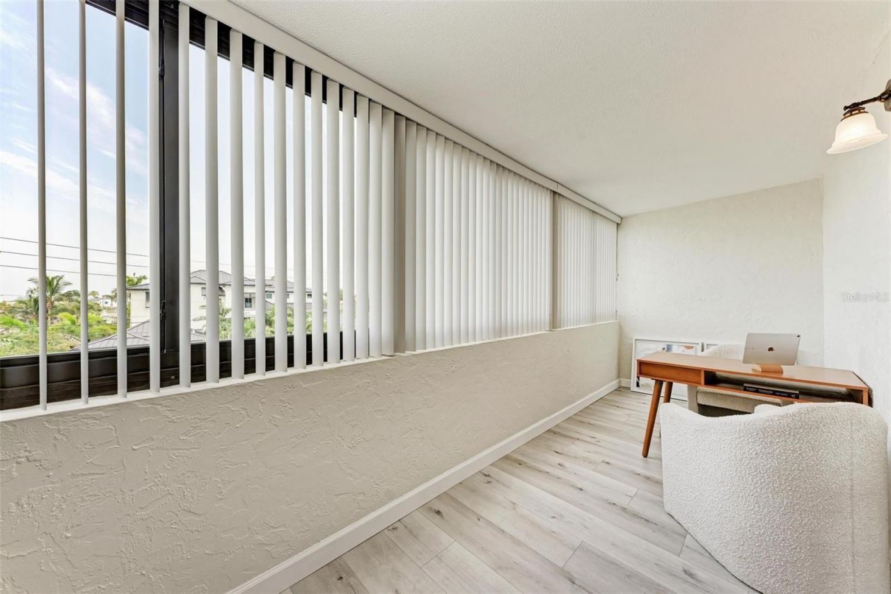 350 S Polk Drive, Unit 303, Sarasota, FL 34236 Photo