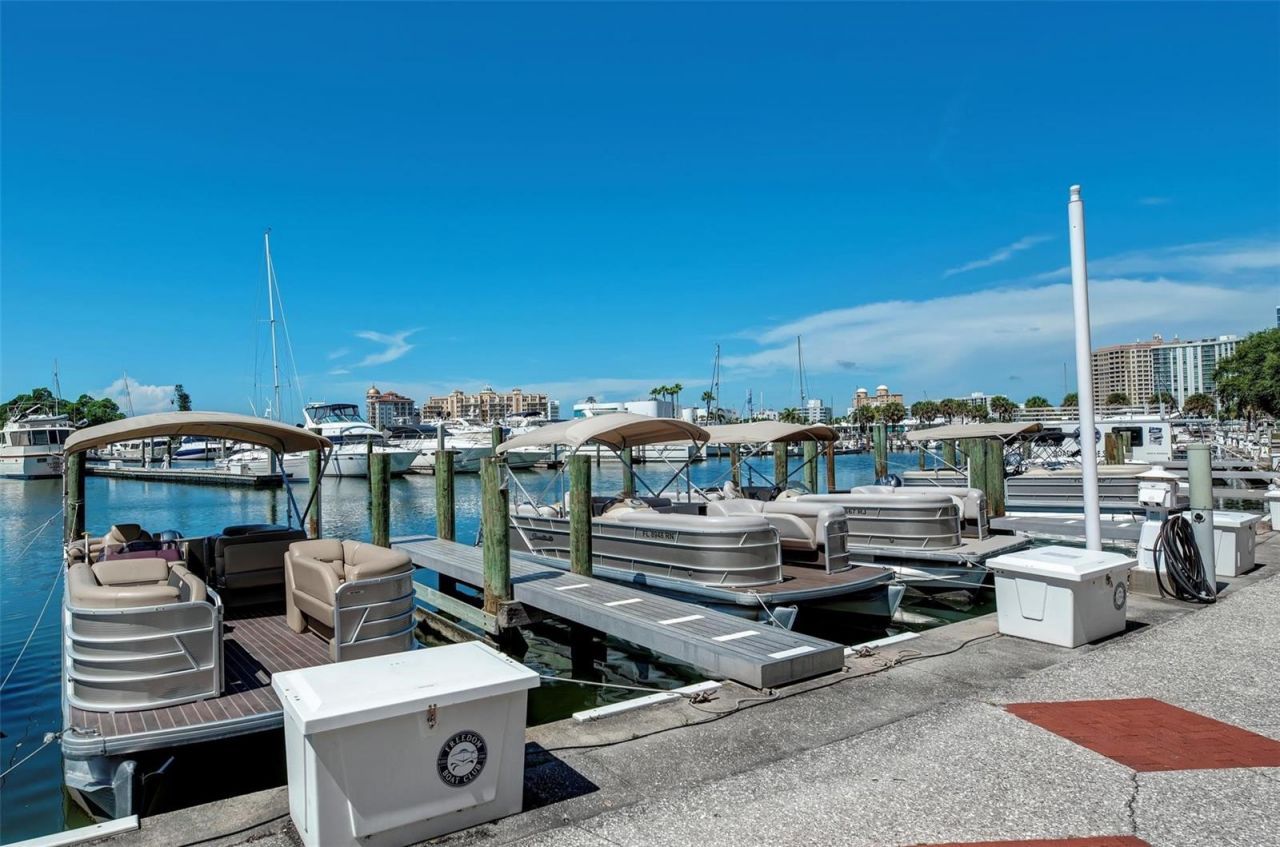 350 S Polk Drive, Unit 303, Sarasota, FL 34236 Photo