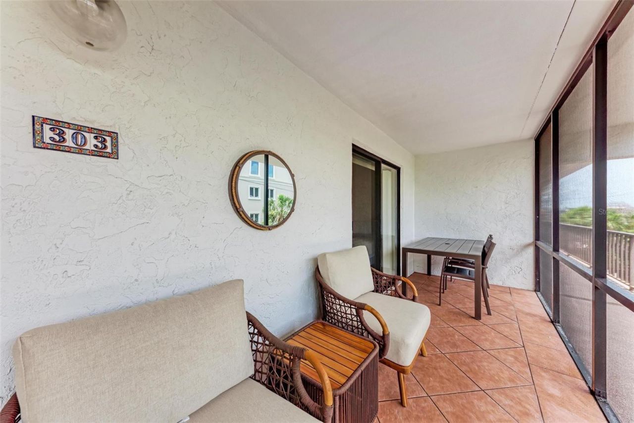 350 S Polk Drive, Unit 303, Sarasota, FL 34236 Photo