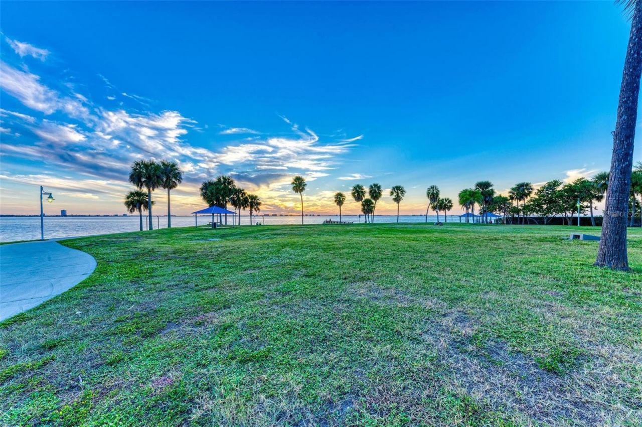 350 S Polk Drive, Unit 303, Sarasota, FL 34236 Photo