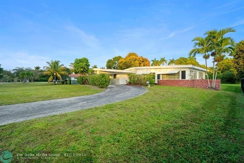 13945 N Miami Ave, Miami, FL 33168 Photo