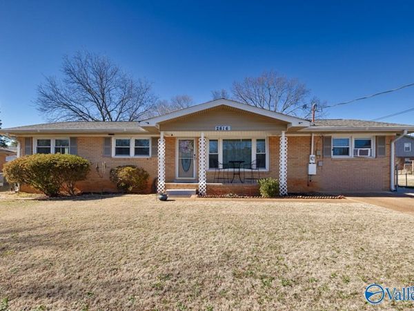2616 Rosehill Drive NW, Huntsville, AL 35810