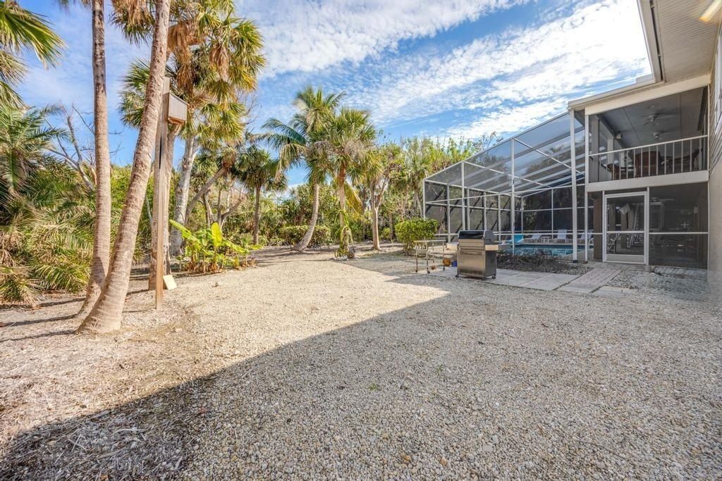 702 Pyrula Ave, Sanibel, FL 33957 Photo