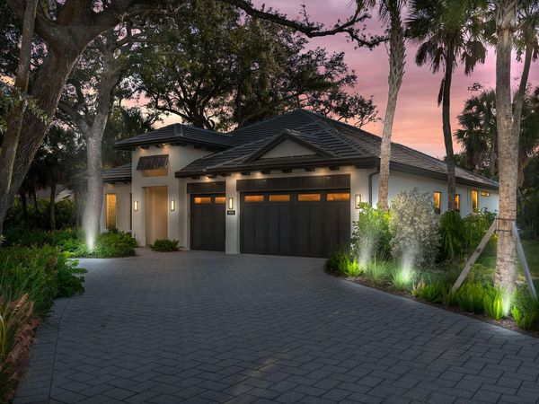 9193 Seaglass Court, Vero Beach, FL 32963