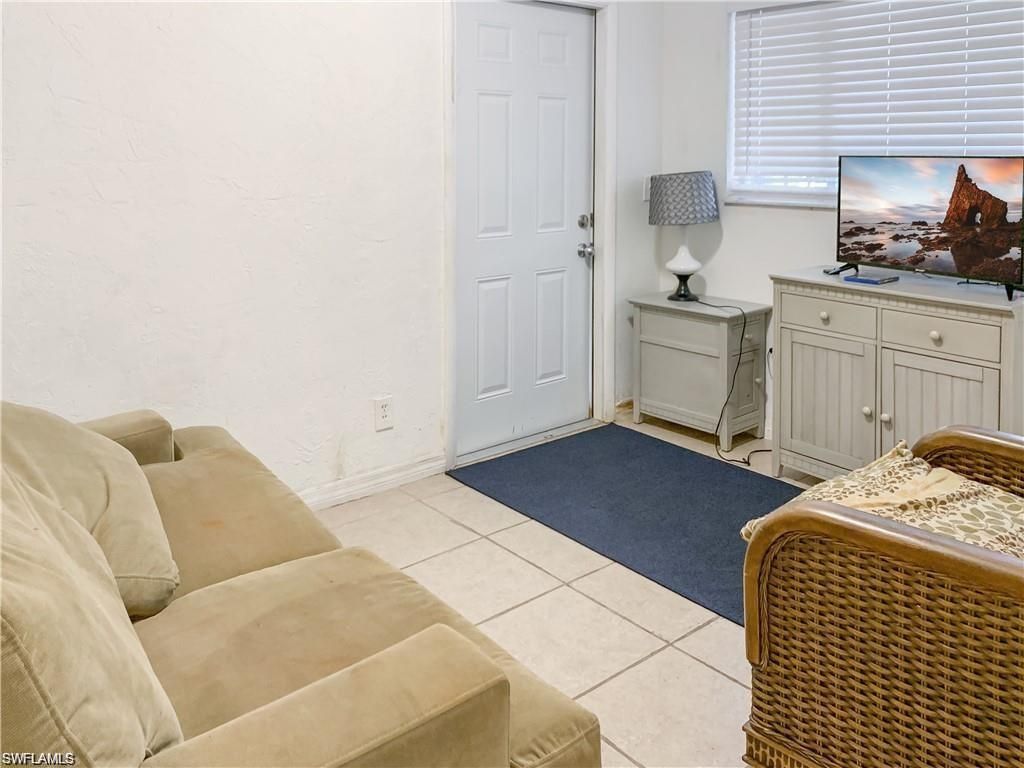 2748 Orange St, Fort Myers, FL 33916 Photo