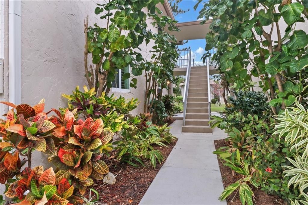 1549 Sandpiper St, Unit 1, Naples, FL 34102 Photo