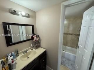 250 180th Dr, Unit 455, Sunny Isles Beach, FL 33160 Photo