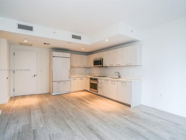 Unit 1407, Miami, FL 33130