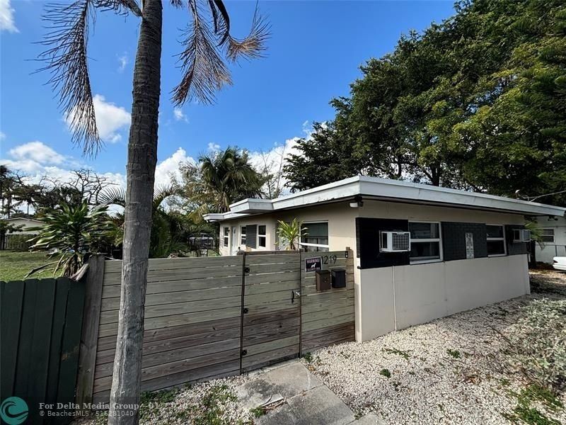 1219 NE 5th Terrace, Fort Lauderdale, FL 33304 Photo