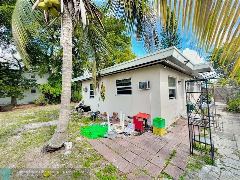 1219 NE 5th Terrace, Fort Lauderdale, FL 33304 Photo