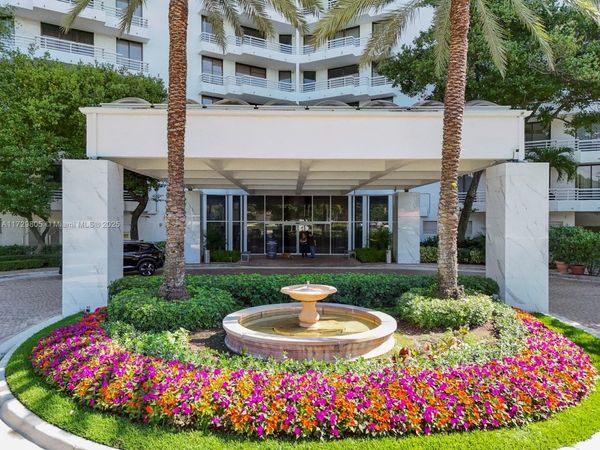 3300 NE 192nd St, Unit 603, Aventura, FL 33180