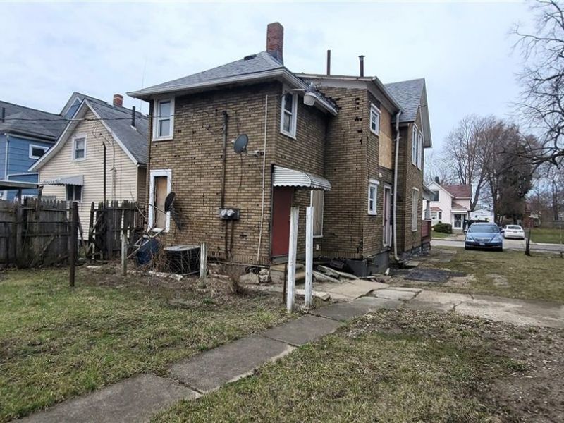 545 W 14th Street, Lorain, OH 44052 Photo 6