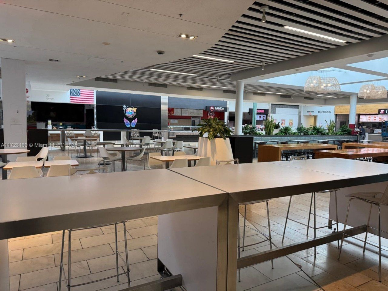 8000 W Broward Blvd, Plantation, FL 33388 Photo