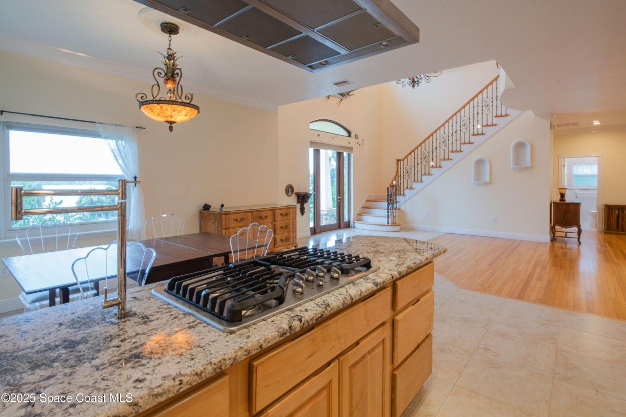 1613 N Indian River Drive, Cocoa, FL 32922 Photo