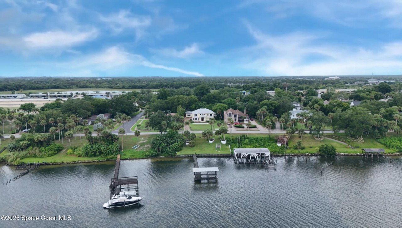 1613 N Indian River Drive, Cocoa, FL 32922 Photo