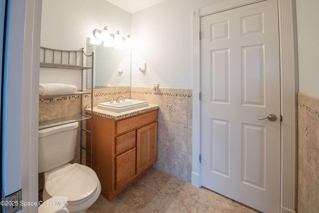 1613 N Indian River Drive, Cocoa, FL 32922 Photo