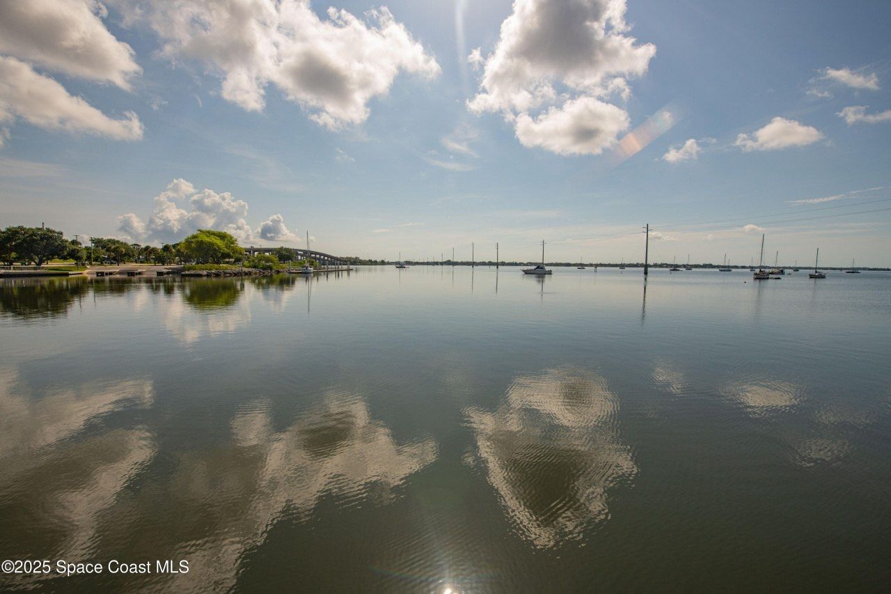 1613 N Indian River Drive, Cocoa, FL 32922 Photo