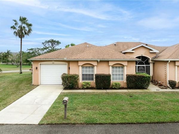 624 Falls LN, LEHIGH ACRES, FL 33974