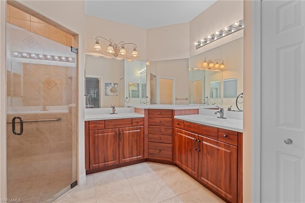 624 Falls Ln, Lehigh Acres, FL 33974 Photo