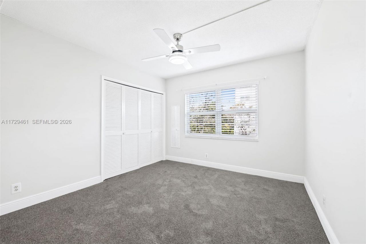 3050 N Palm Aire Dr, Unit 501, Pompano Beach, FL 33069 Photo