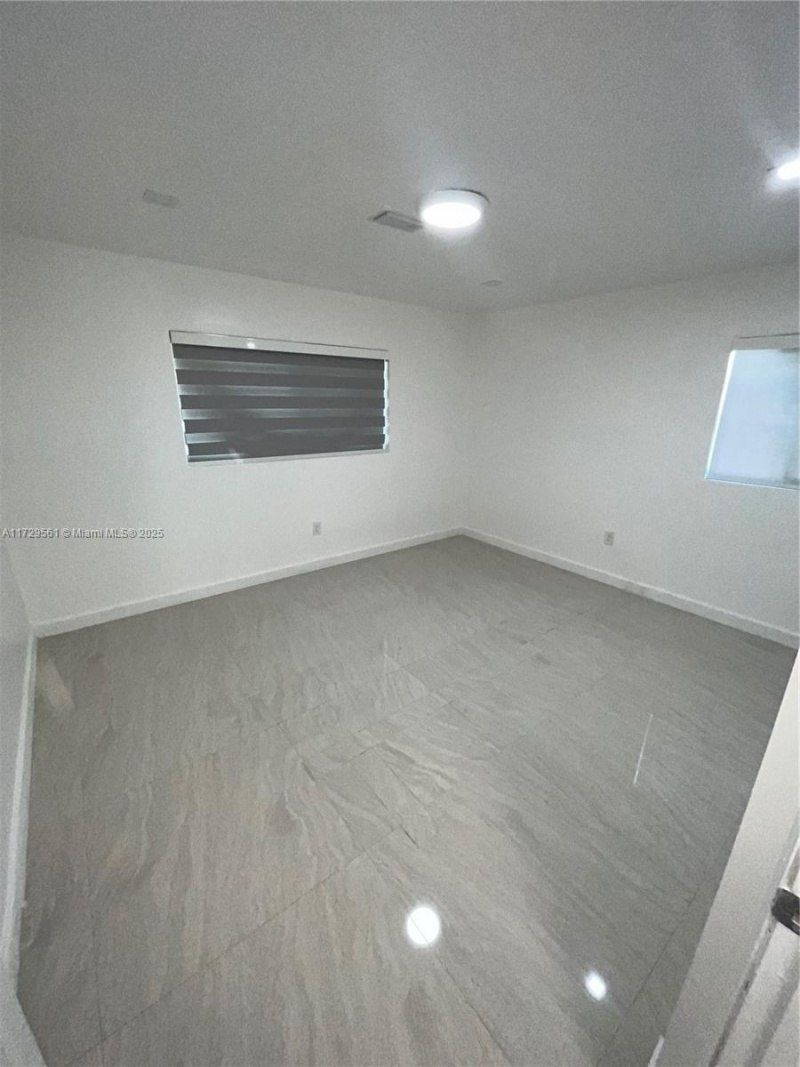 6570 Sheridan St, Hollywood, FL 33024 Photo