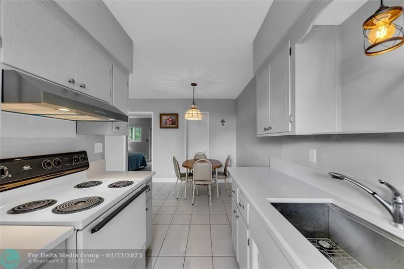 11 SW 4th Ave, Unit 10, Boca Raton, FL 33432 Photo