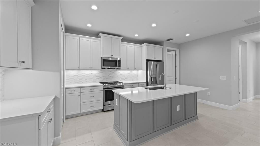 4636 Skysail Dr, Naples, FL 34120 Photo