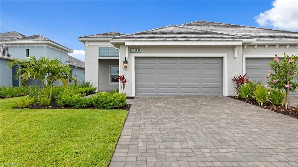 4636 Skysail Dr, Naples, FL 34120 Photo