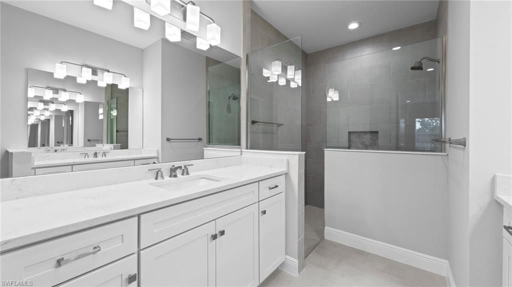 4636 Skysail Dr, Naples, FL 34120 Photo