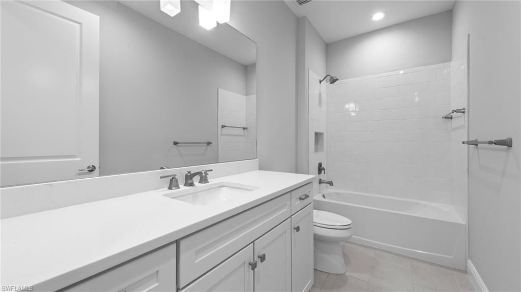 4636 Skysail Dr, Naples, FL 34120 Photo