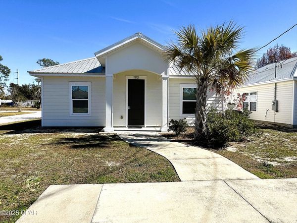 1912 Danford Avenue, Panama City, FL 32405