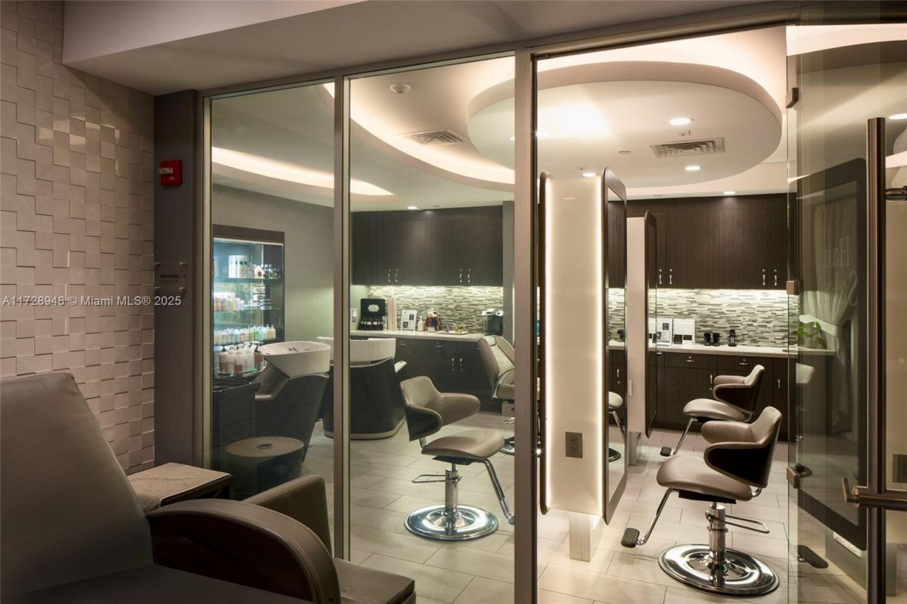 21205 Yacht Club Dr, Unit 805, Aventura, FL 33180 Photo