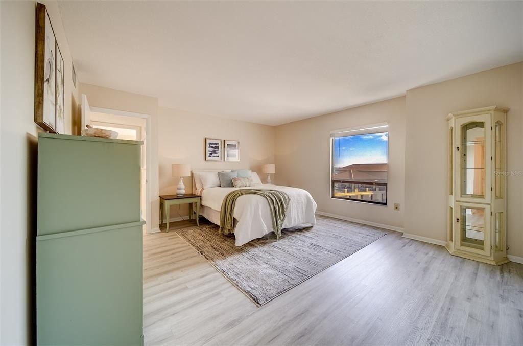 450 S Gulfview Boulevard, Unit 1605, Clearwater, FL 33767 Photo