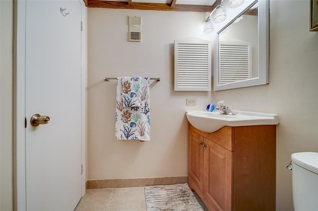 450 S Gulfview Boulevard, Unit 1605, Clearwater, FL 33767 Photo