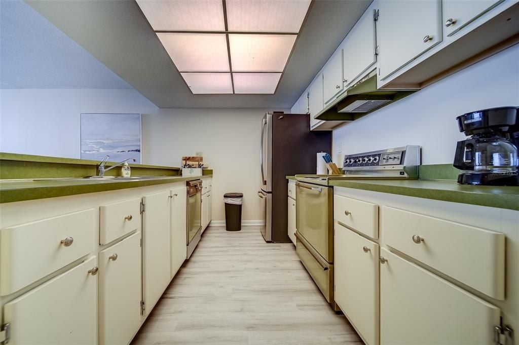 450 S Gulfview Boulevard, Unit 1605, Clearwater, FL 33767 Photo